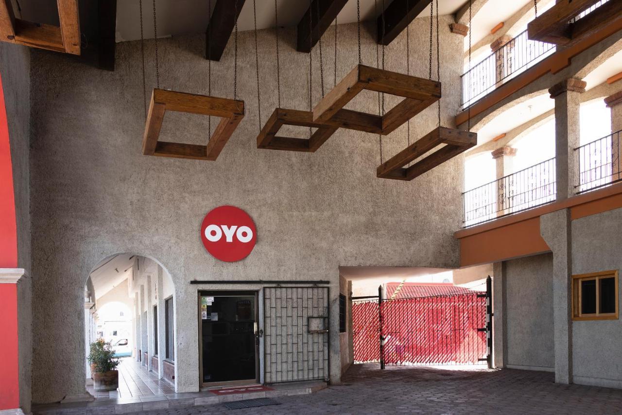 Oyo Hotel Real Del Sur, Estadio チワワ エクステリア 写真