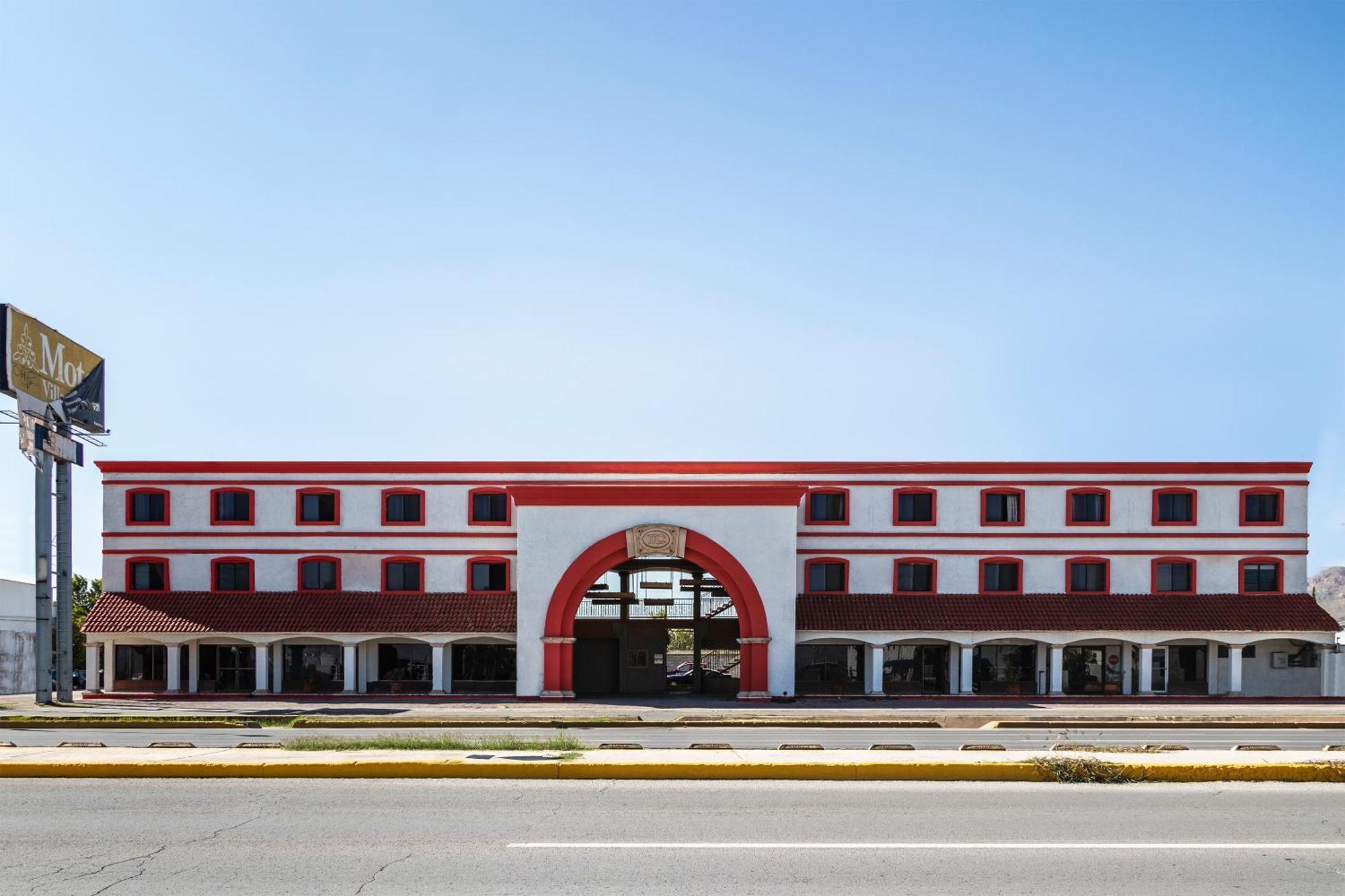 Oyo Hotel Real Del Sur, Estadio チワワ エクステリア 写真