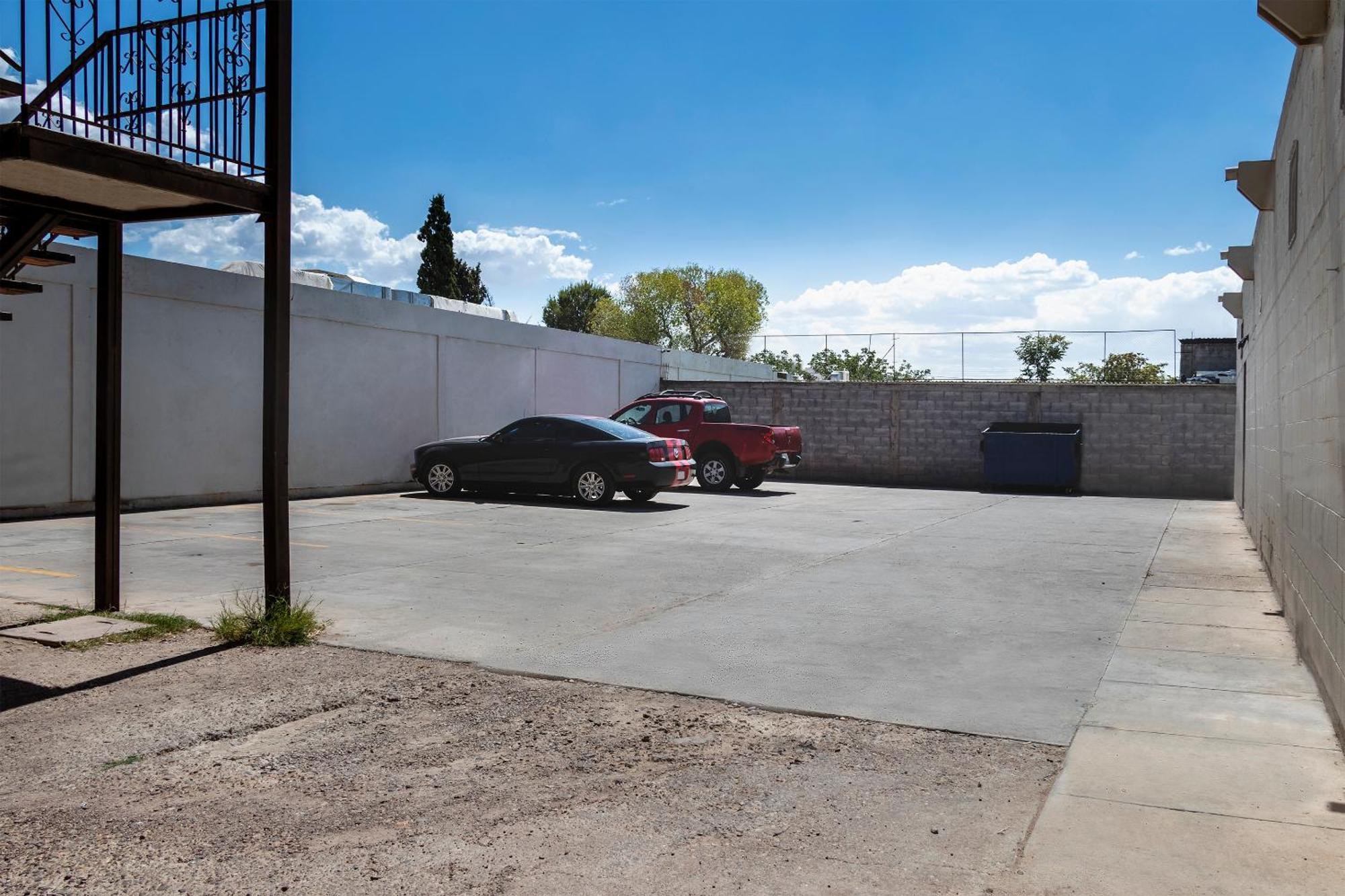 Oyo Hotel Real Del Sur, Estadio チワワ エクステリア 写真